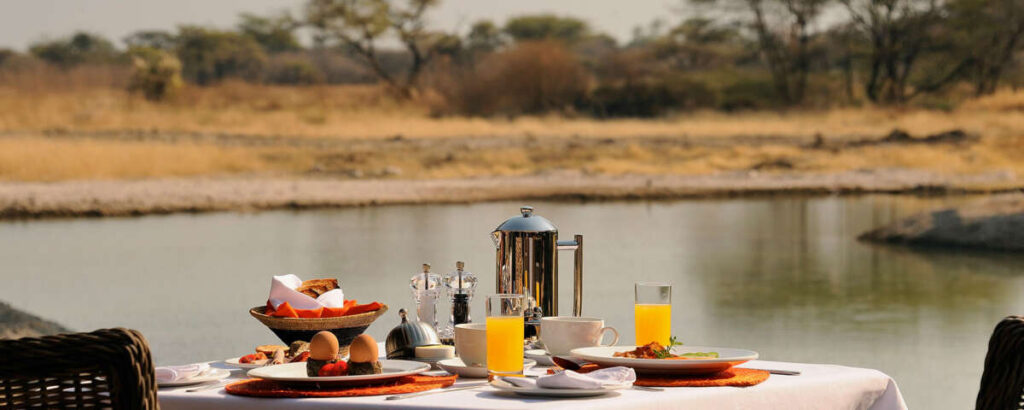 having meals in the bush during your safari